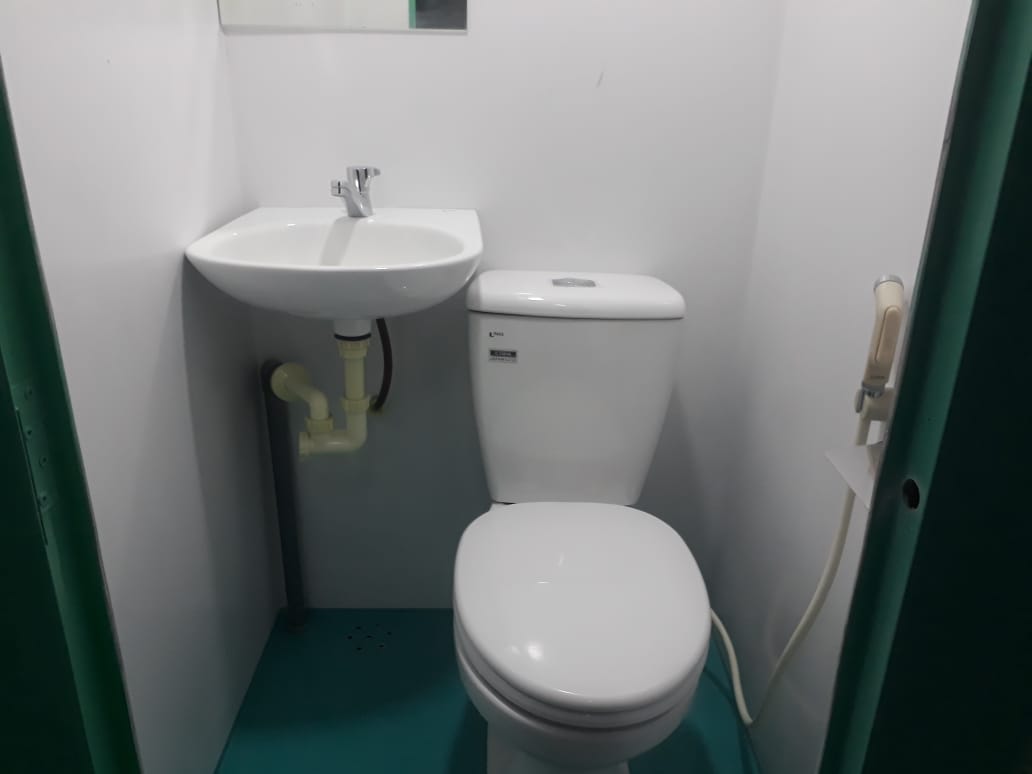 Nhà vệ sinh di động Handy sử dụng bàn cầu Inax cao cấp